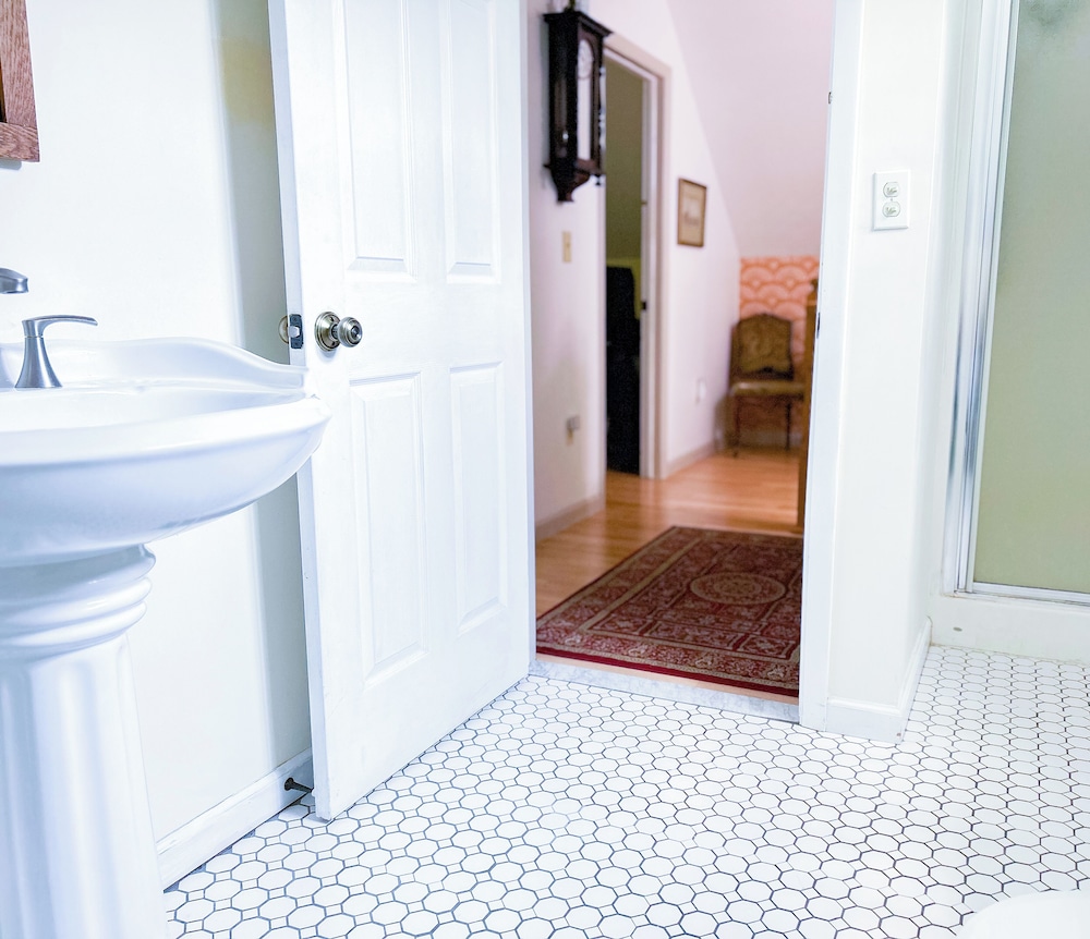 Borland House Inn - photo 44