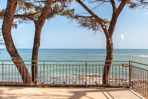 Le Terrazze Sul Mare Capo — 4-Star Luxury Hotel in Cefalu, Italy