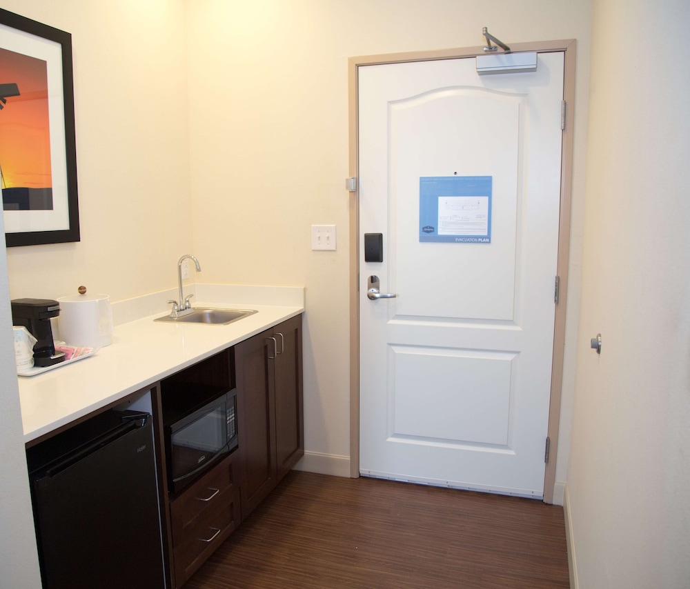 Hampton Inn & Suites McKinney - photo 19