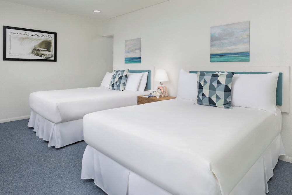 Pacific Edge Hotel - photo 53