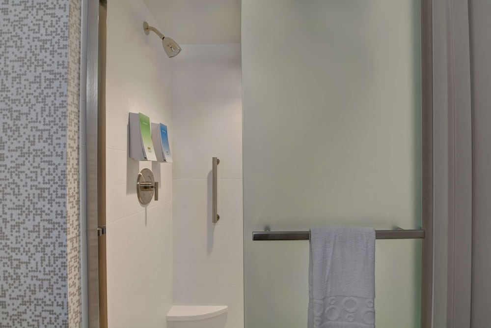 Home2 Suites by Hilton Williston Burlington VT - photo 33