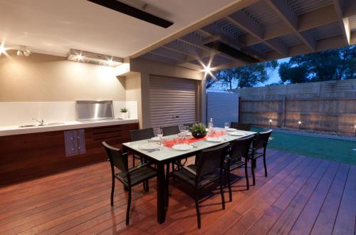 Amaroo — Queenscliff