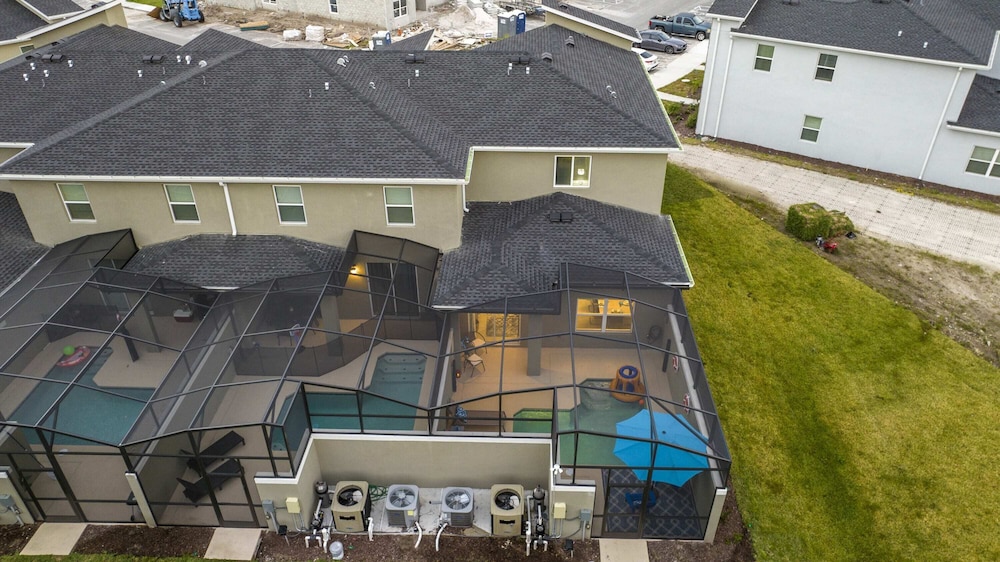 Wonderful 5 Bd W Pool @ Storey Lake Resort 2545 - photo 96