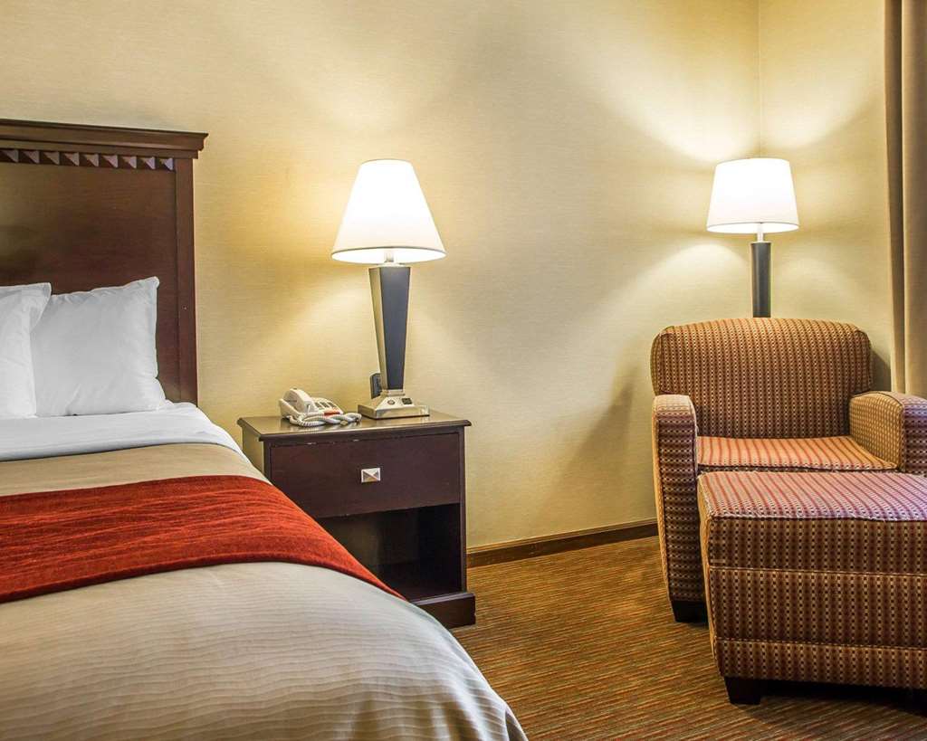 Quality Inn Greenville North - photo 10