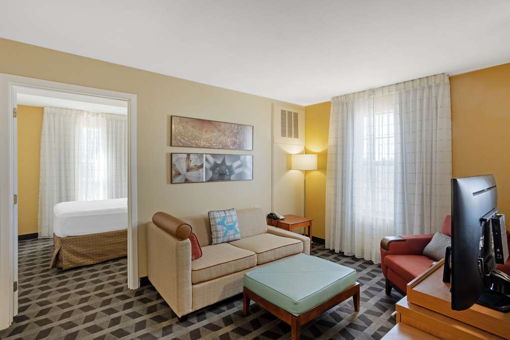 MainStay Suites Mt. Laurel Philadelphia - photo 34