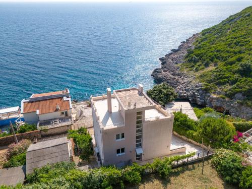Apartments Babko — 4-Star Luxury Hotel in Bar, Montenegro