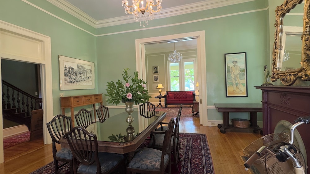 Rothschild Pound House Inn - photo 41