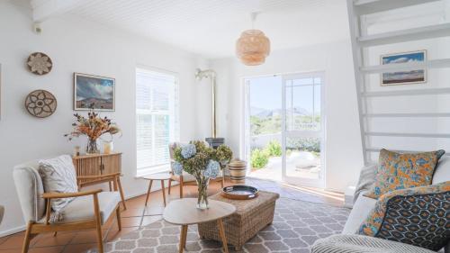 2 Plover Place comfortable cozy stylish in Hermanus, South Africa