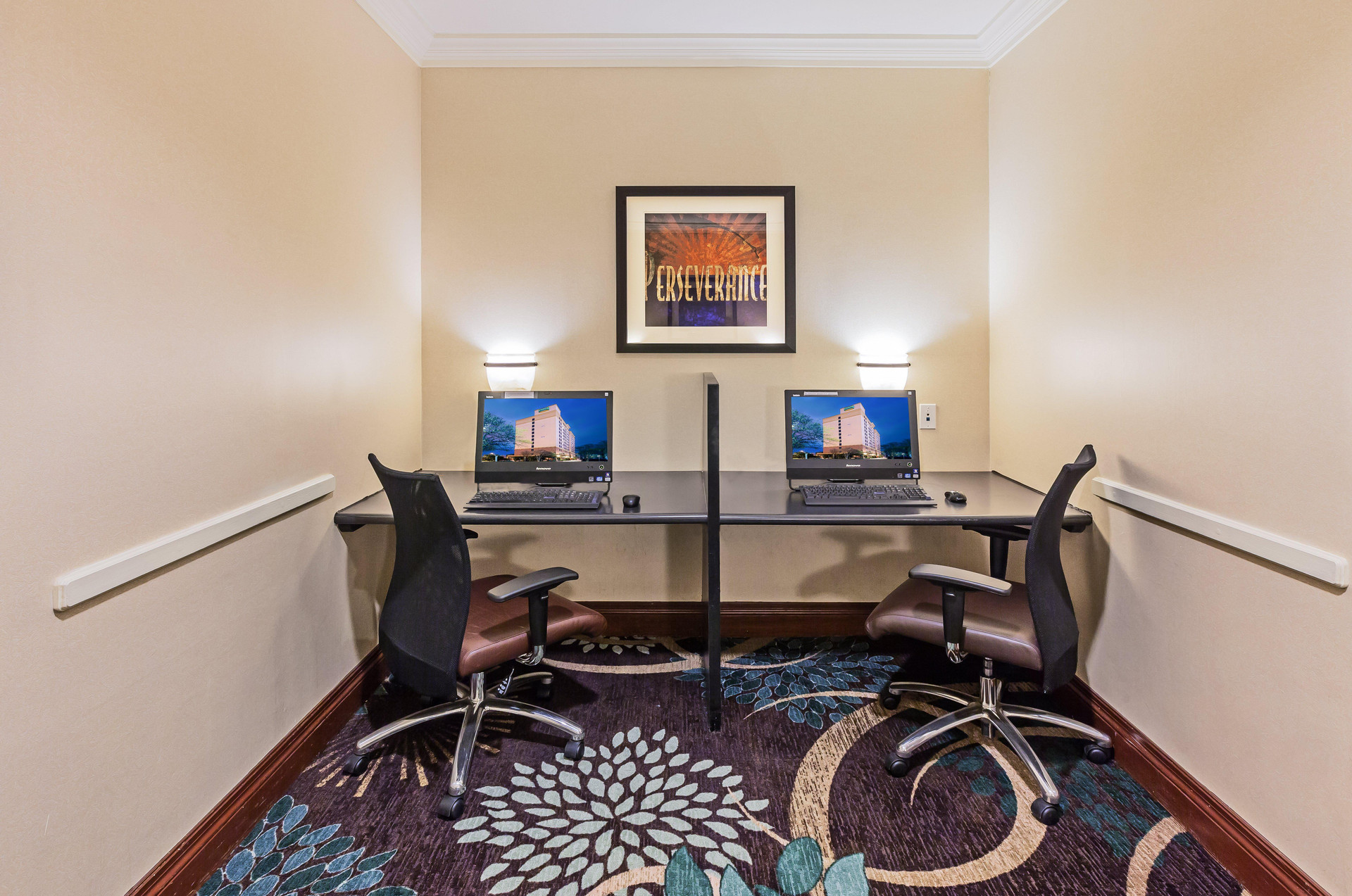 Staybridge Suites San Antonio Downtown Conv Ctr an IHG Hotel - photo 10