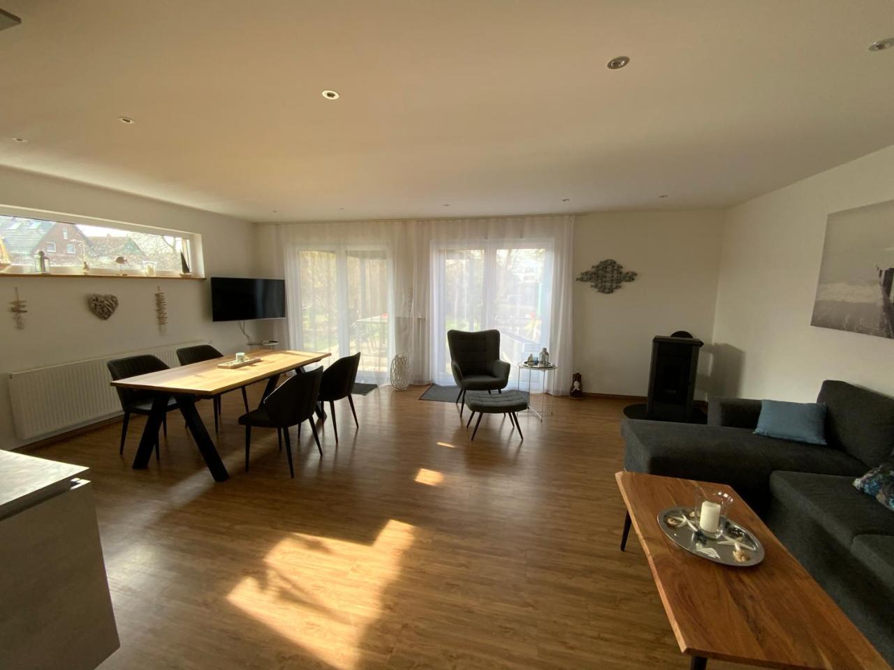 Fliegender Holländer — 4-Star Luxury Hotel in Wunstorf, Germany