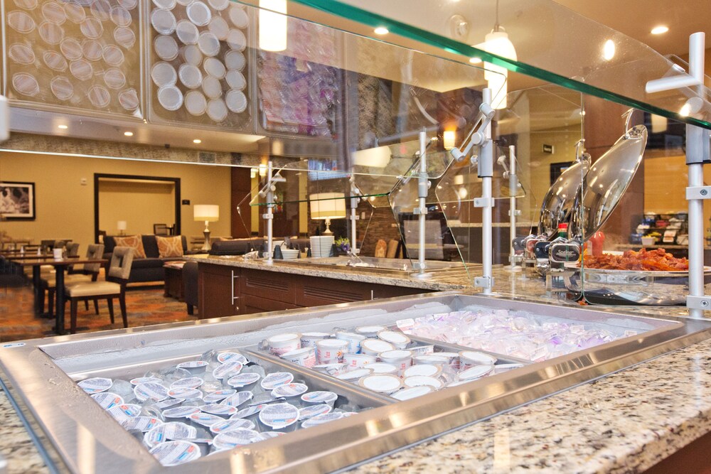 Staybridge Suites Austin South Interstate Hwy 35 by IHG - photo 36