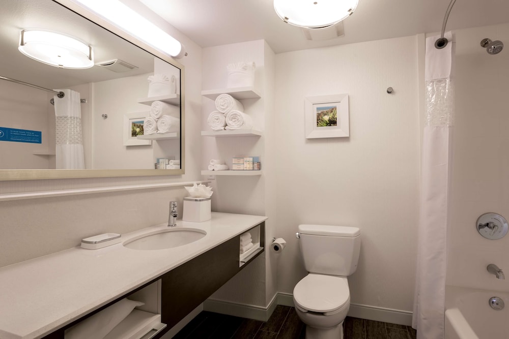 Hampton Inn & Suites San Diego Poway - photo 25