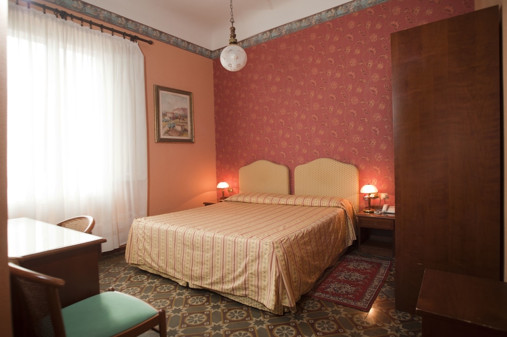 Hotel Beatrice - last minute hotel in Florence