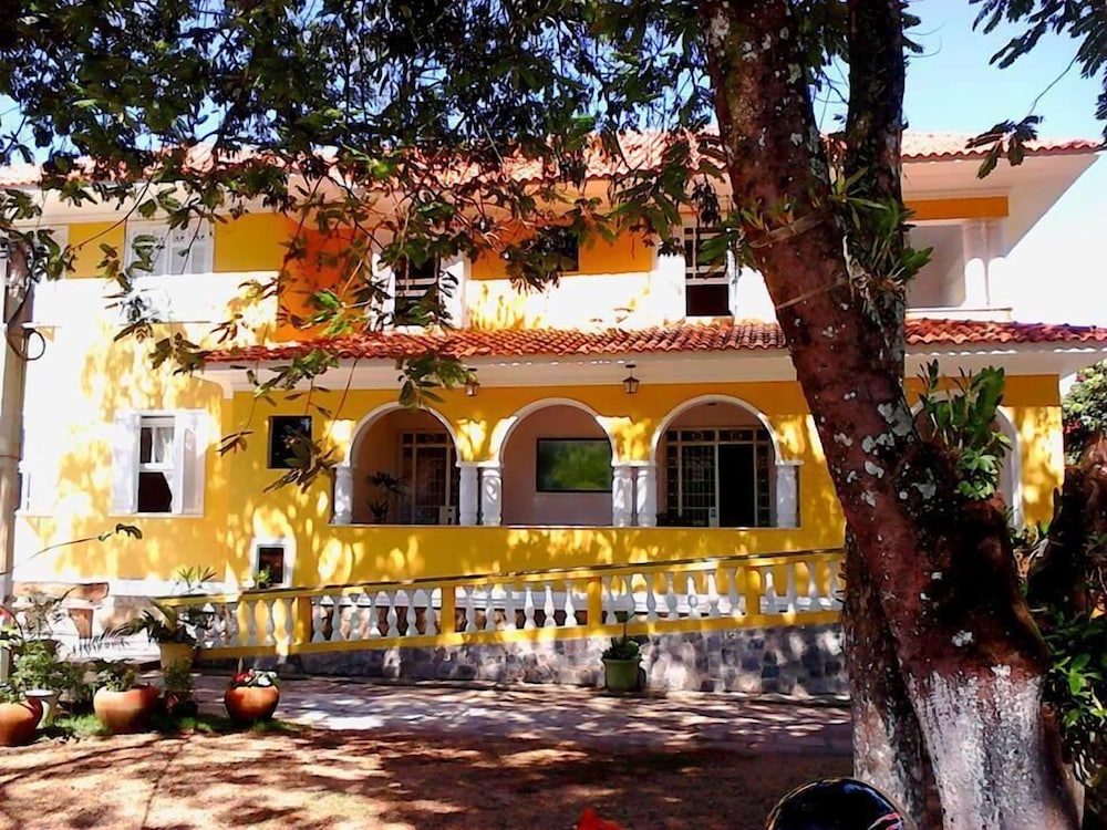 Pousada Realiza — hotel in Cambuquira