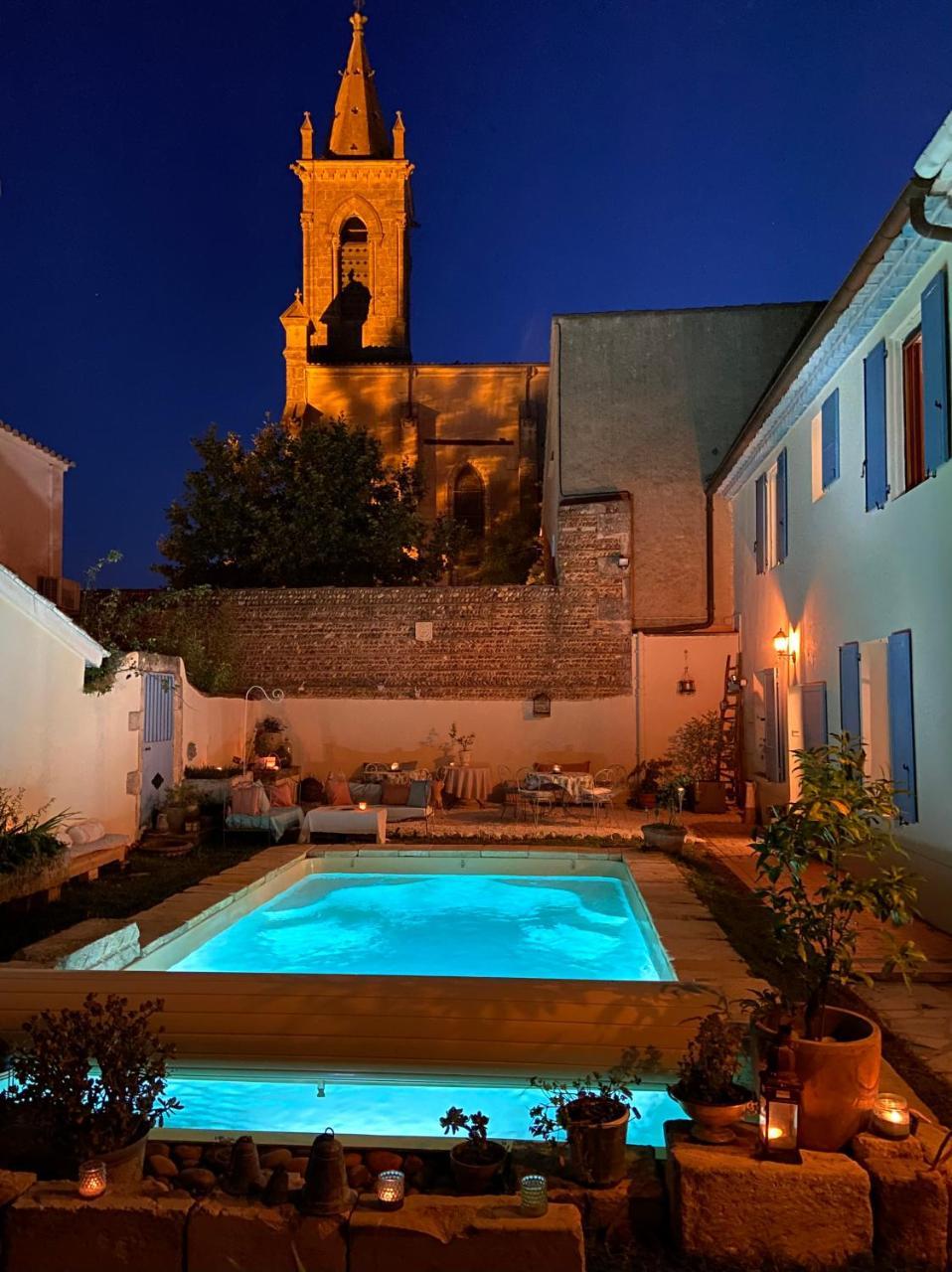 Maison 1823 Suites de Charme a Garons — 4-Star Luxury Hotel in Garons, France