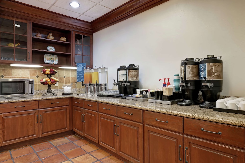 Homewood Suites by Hilton McAllen - photo 42