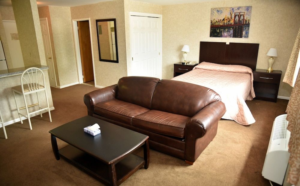 Swan Motel - photo 14