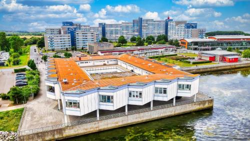 Haus des Kurgastes Haus des Kurgastes 1 — 4-Star Luxury Hotel in Heiligenhafen, Germany