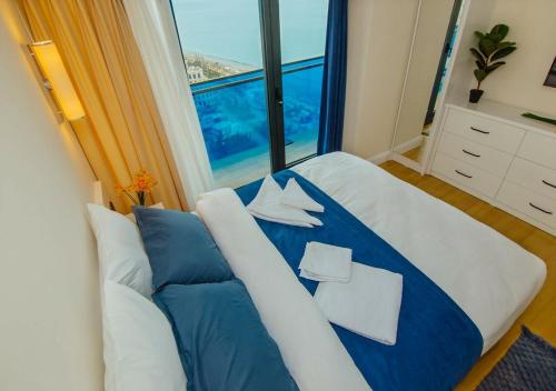 Aparthotel Orbi City sea view