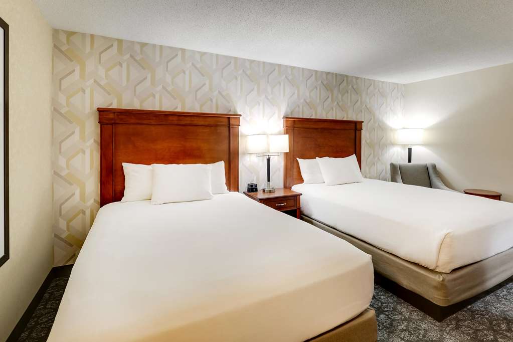 Drury Inn & Suites Marion - photo 25
