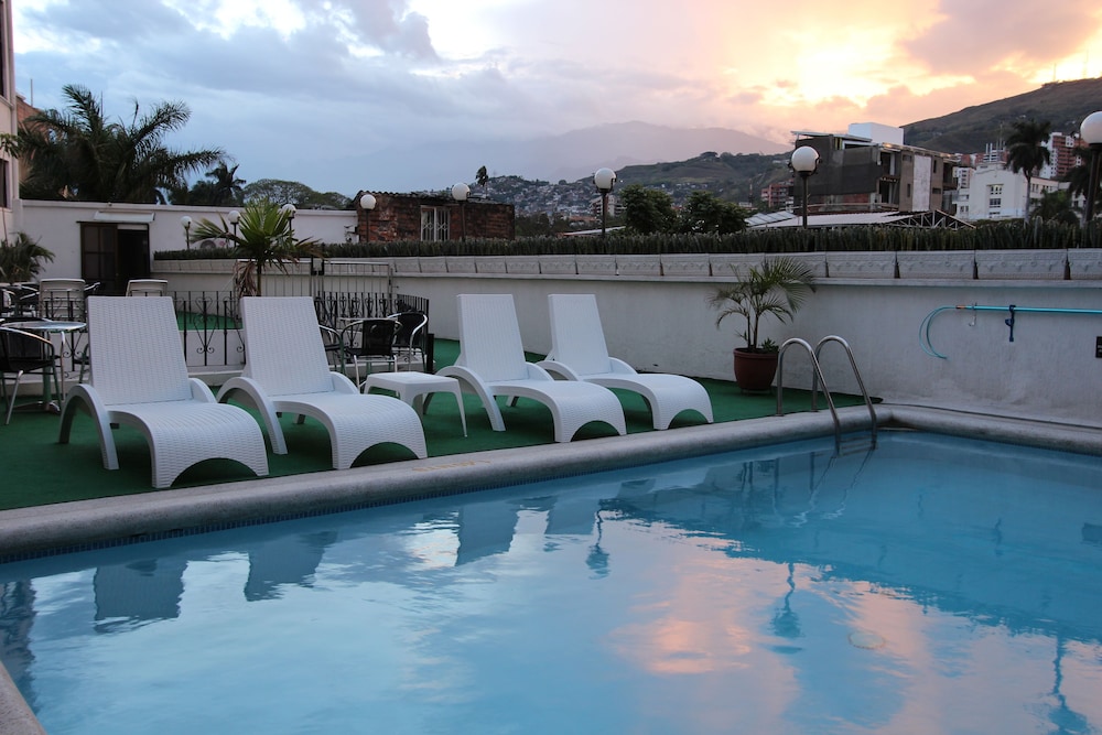 Hotel San Fernando Real — hotel in Cali