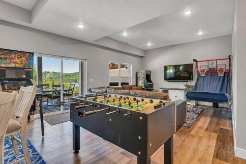 Absolutely Shore in Hollister, United States