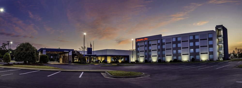 Hampton Inn Kinston - photo 46