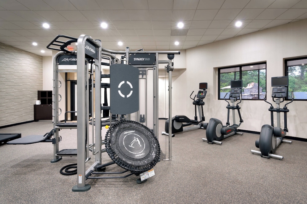 Courtyard by Marriott Charlotte Airport LoSo - photo 25