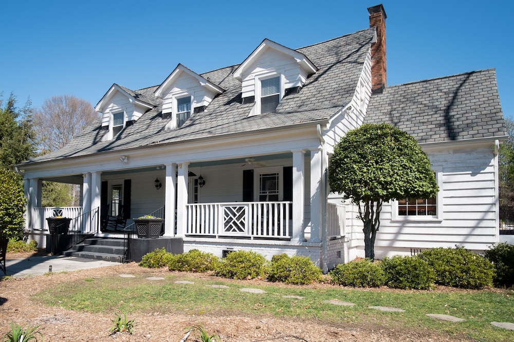 Swamp Rabbit Inn Travelers Rest - photo 55