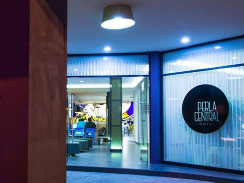 Hotel Perla Central