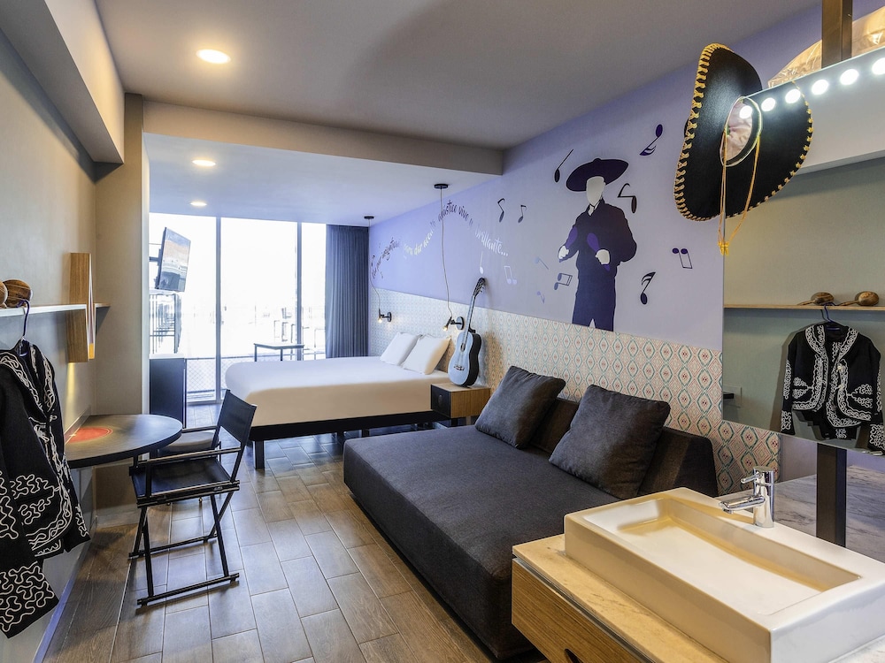 ibis Styles Merida Galerias