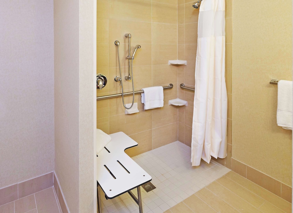 Hilton Garden Inn Midland - photo 12