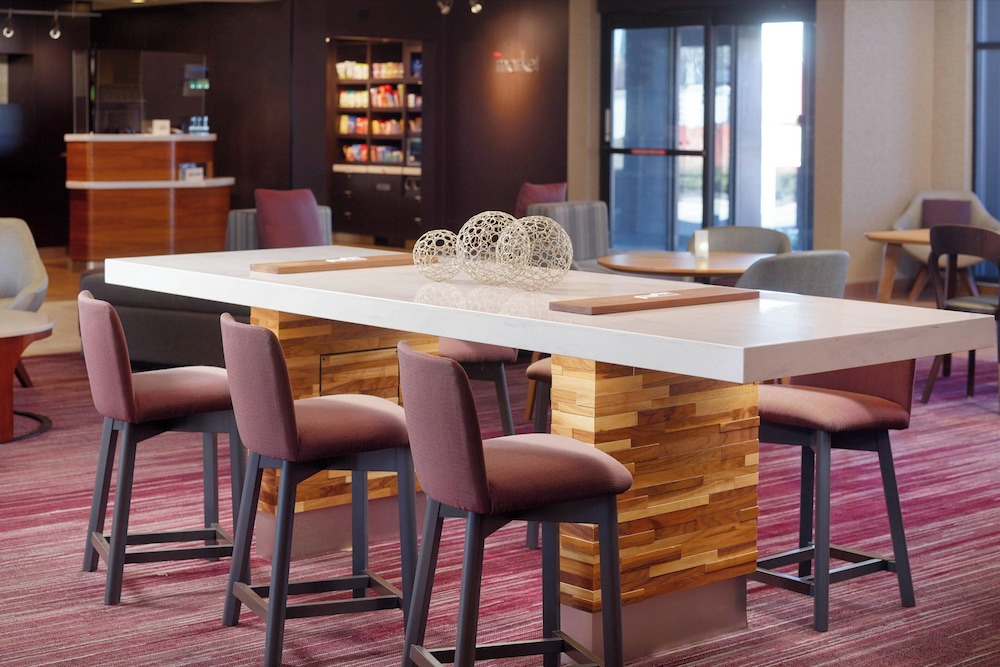 Courtyard by Marriott Greenville Haywood Mall - photo 23