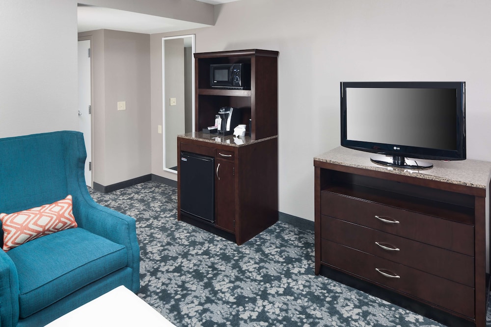Hilton Garden Inn Cincinnati Mason - photo 16