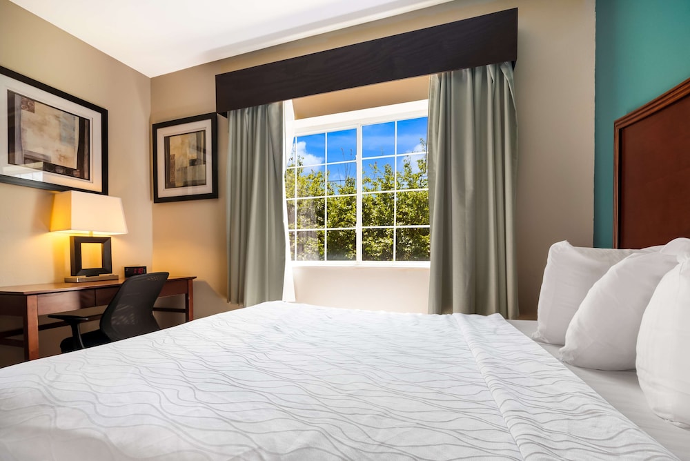 SureStay Plus Hotel by Best Western Topeka Northwest - photo 17