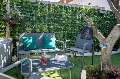 The aurora's home — 4-Star Luxury Hotel in Quartu Sant'elena, Italy