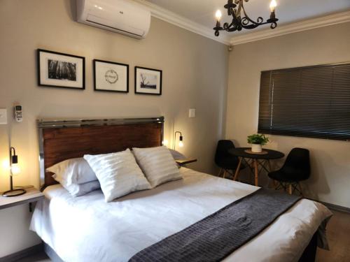Serenity Guest House — 4-Star Luxury Hotel in Roodepoort, South Africa