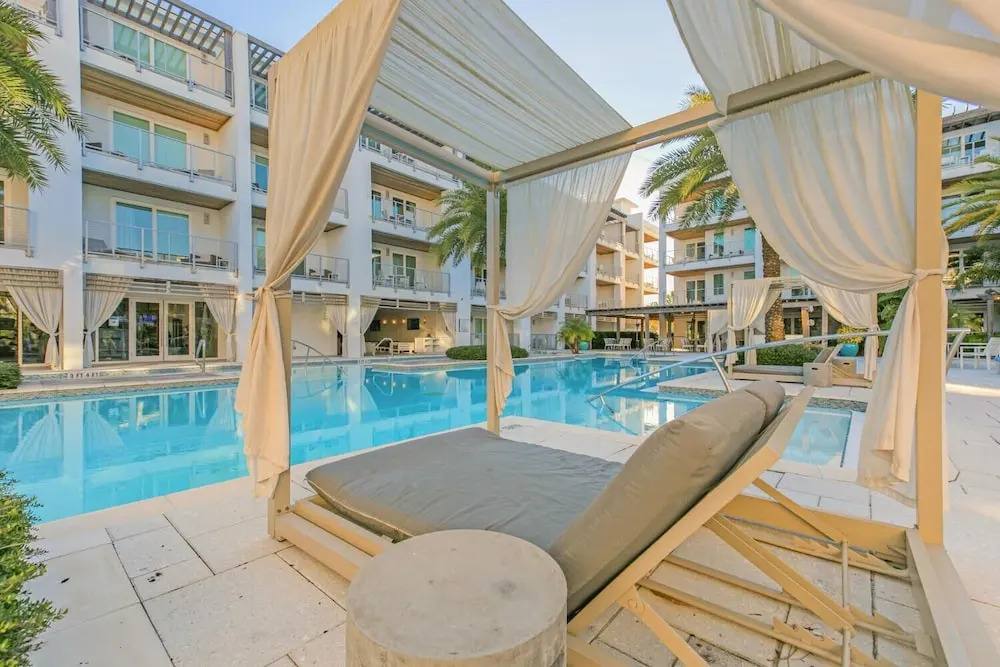 The Pointe 1 134 — 4-Star Luxury Hotel in Panama City Beach, United States