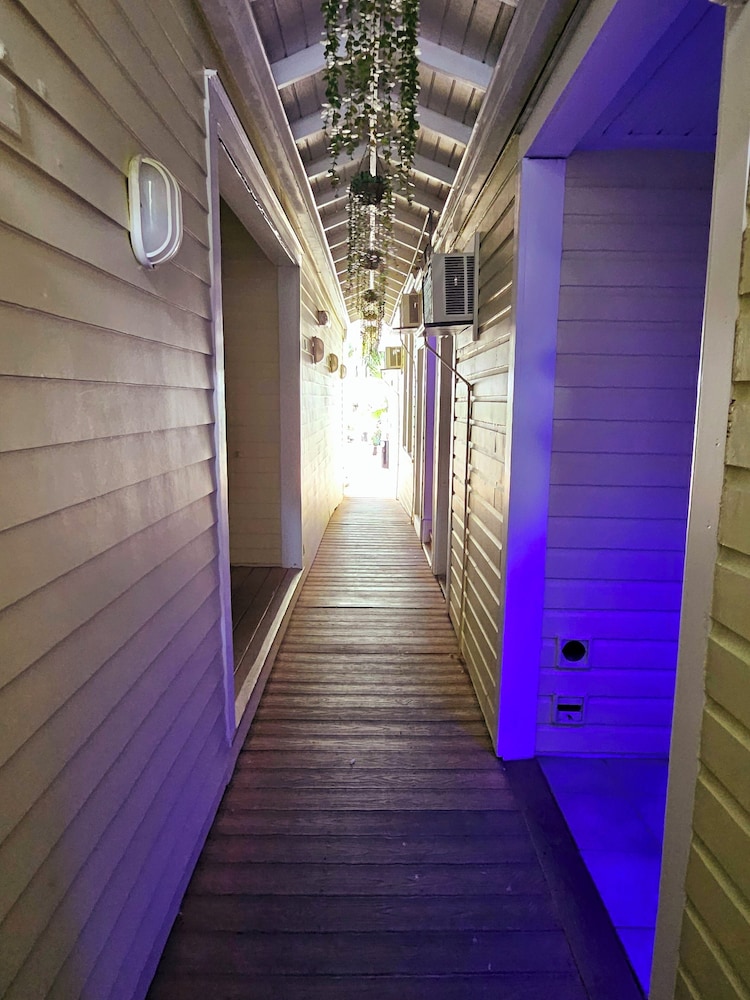 Bishop Hotel Key West - photo 18