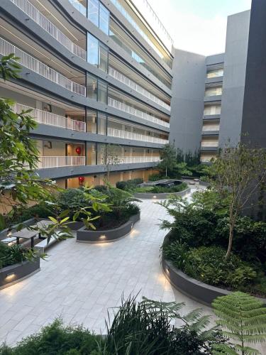 Luxe Newlands Peak apartment 504