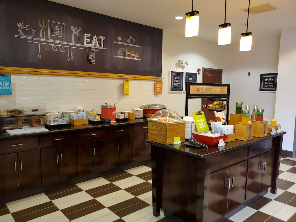 Hampton Inn Stow - photo 30