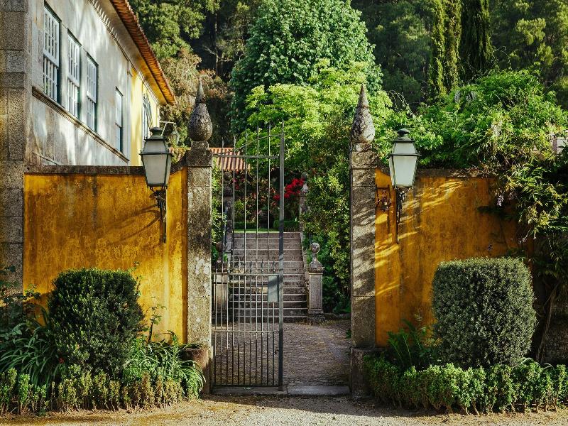 Unique Quinta Bouça Darques - carbon neutral hotel in Viana Do Castelo