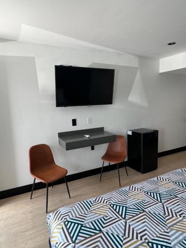 Arlo Motel near LAX SoFi Stadium - photo 18