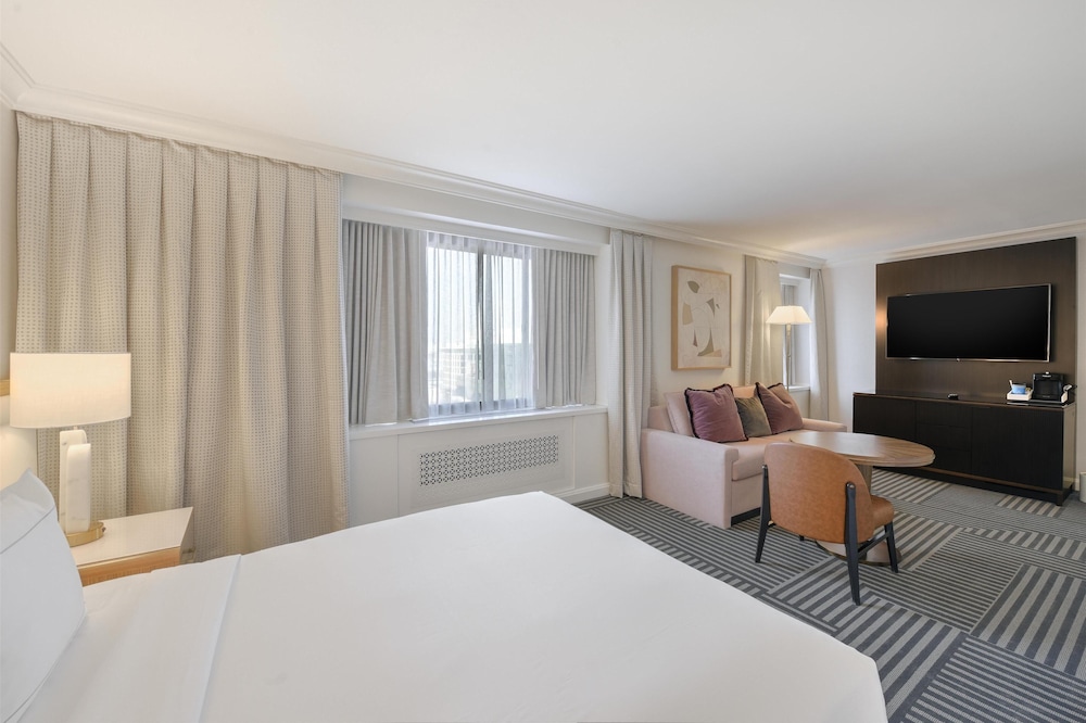 Capital Hilton - photo 69