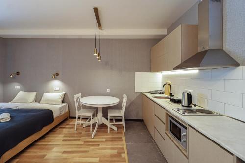 Cozy Studio Apartment in Tbilisi By Wehost