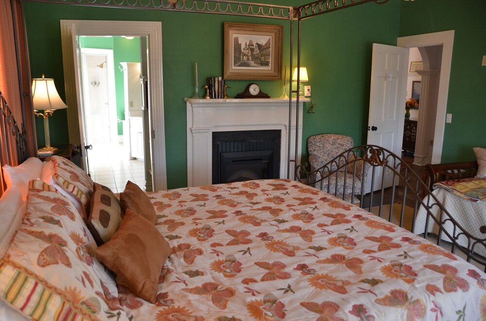 The Walker Inn - photo 21