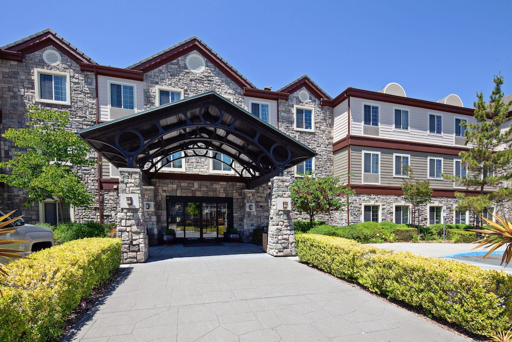 Staybridge Suites Fairfield Napa Valley Area an IHG Hotel - featured photo