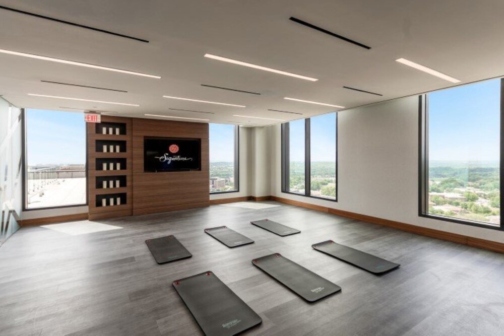 Global Luxury Suites at Reston Town Center - photo 89