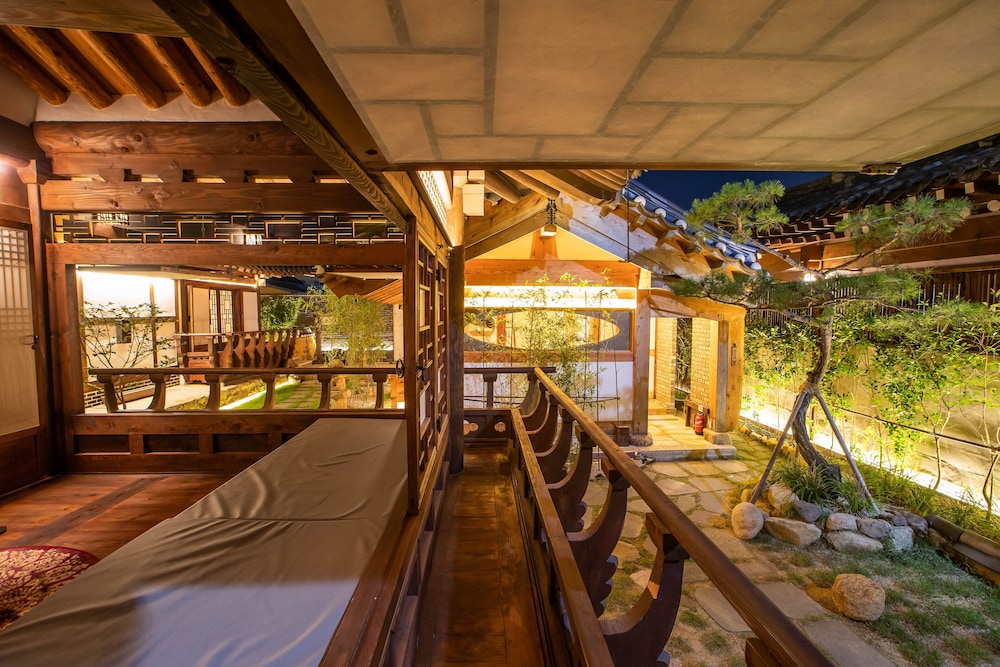 Soi Hanok Stay - carbon neutral hotel in Gyeongju