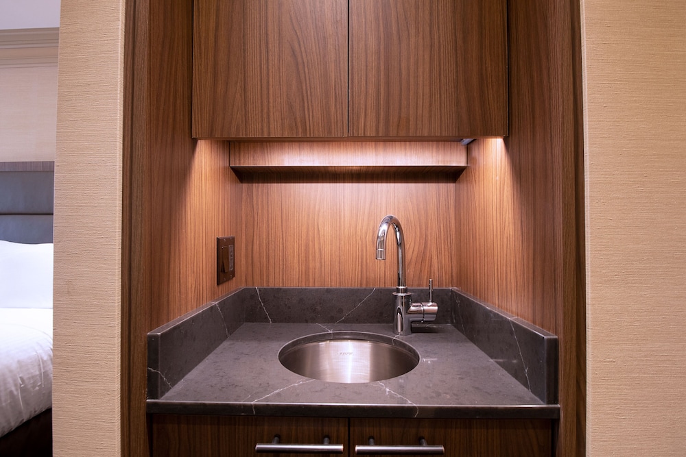 Opera House Hotel - photo 23
